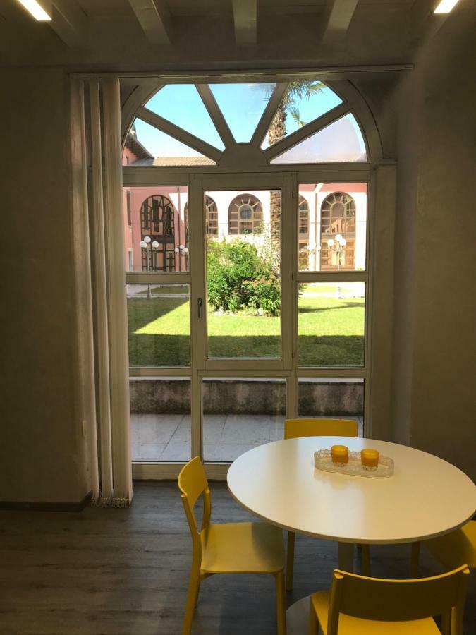 Vea Apartment Padenghe sul Garda Ngoại thất bức ảnh
