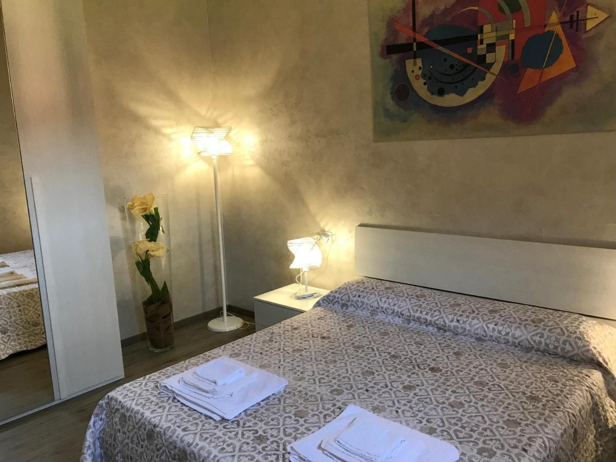 Vea Apartment Padenghe sul Garda Ngoại thất bức ảnh